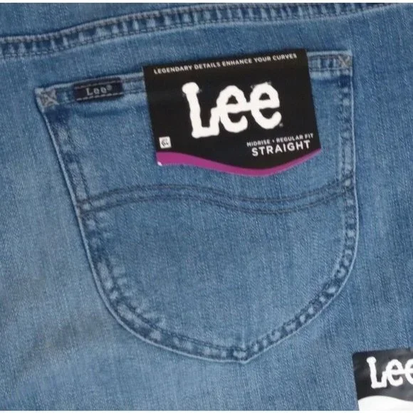 NWT Lee Straight Leg Regular Fit Distressed Whiskered Jeans Size 18P Inseam 25" - Picture 11 of 11
